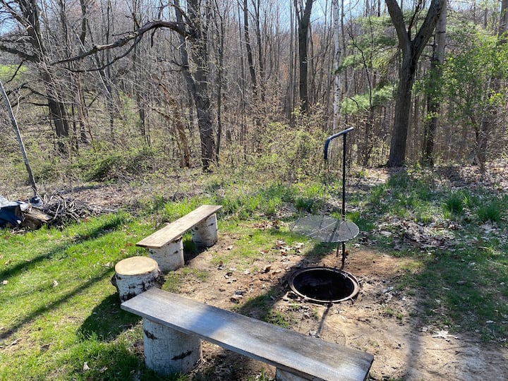 Driftless Bluff Glamping Cabin, Peaceful, Secluded - Wisconsin