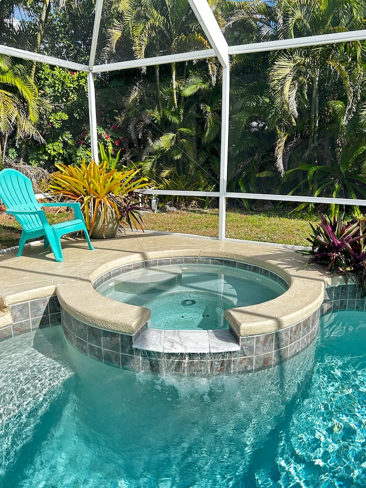 May Deal Coastal Cape Home Heated Pool & Hot Tub - Cape Coral, FL