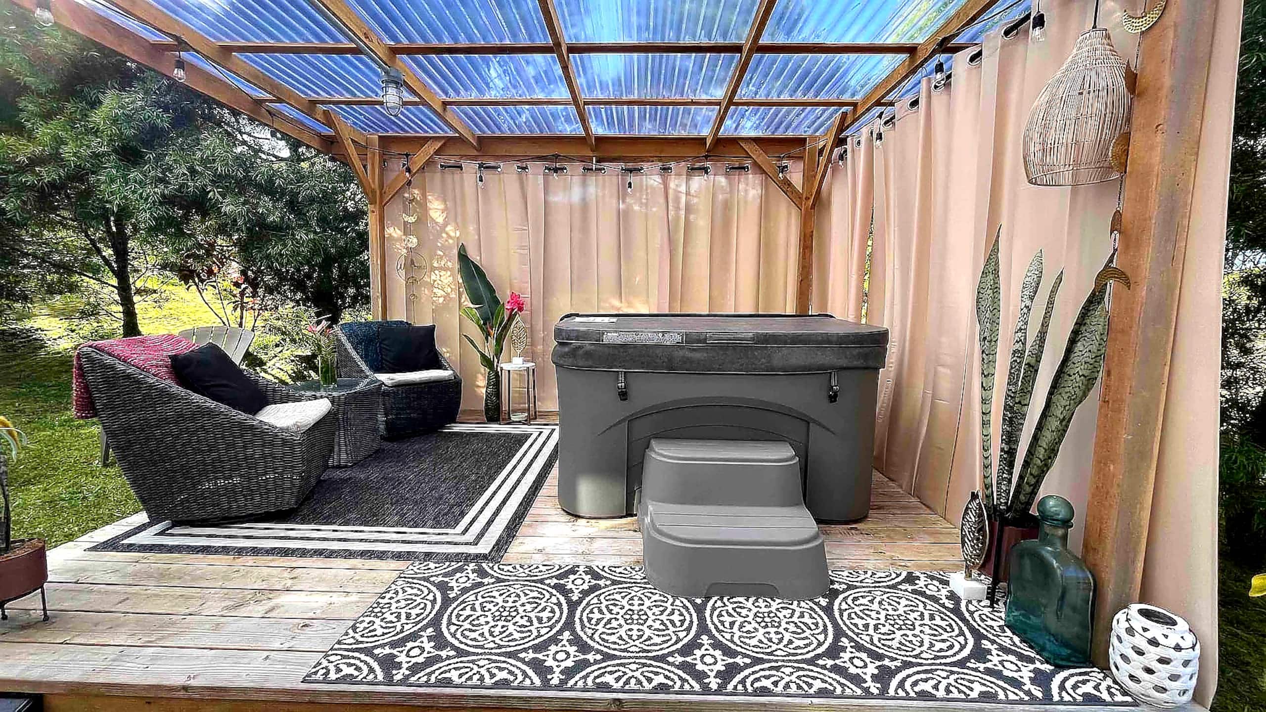 Volcano Rainforest Retreat with Private Hot Tub - Image 24