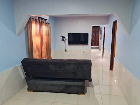 Top Airbnb: Alba's House, 3 bedrooms, facing the Preguiça River em Barreirinhas