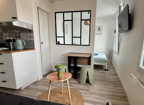 Airbnb performant: Charming Studio "Redonnette" in Rennes à Cleunay Arsenal Redon