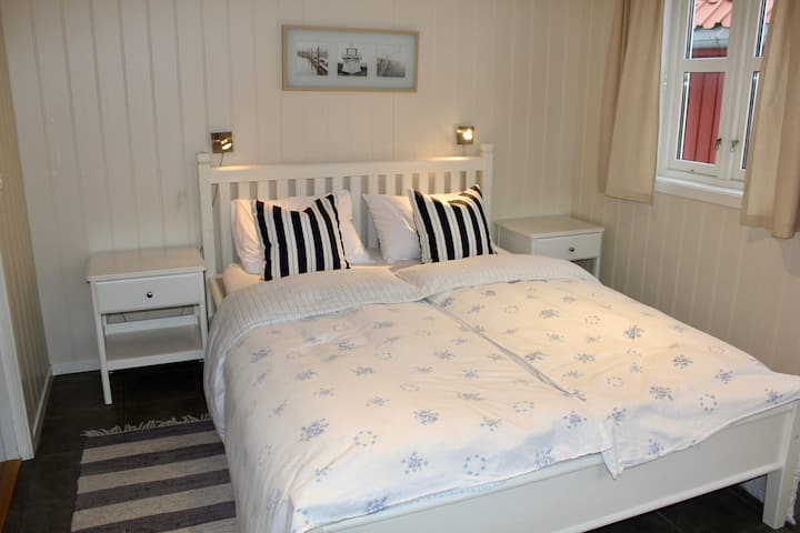 غرفة النوم 1