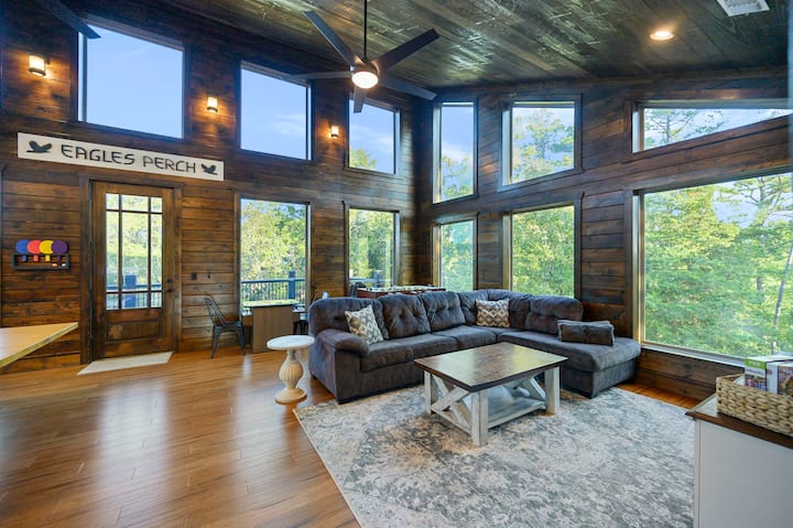 View of Pigeon Forge Cabin Rentals | Smoky Mountain Vacation