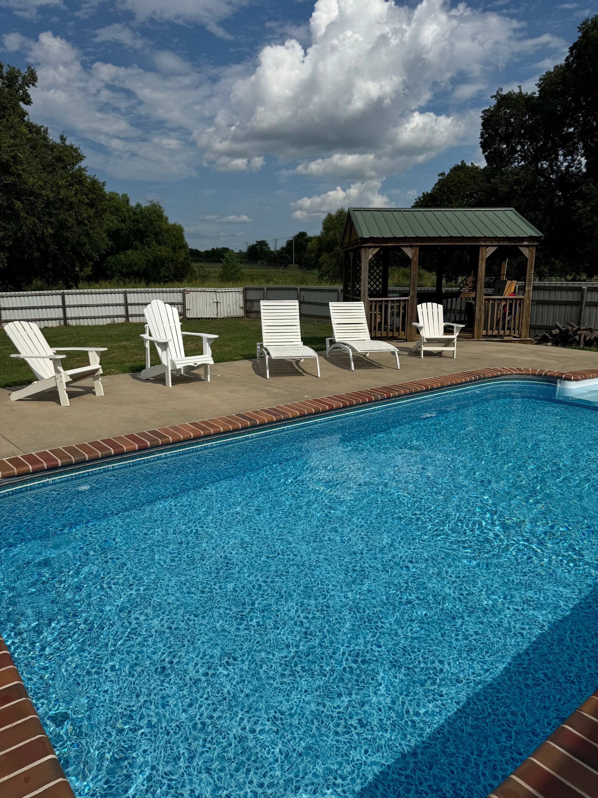 Rodeo Ranch 55 acres, 3 BDR, Pool, Parking, located close to Casino — photo 2