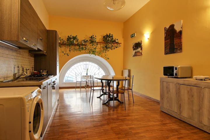 Central family Apartment – 5 pax