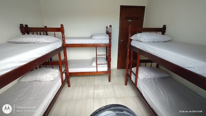 Dhomë gjumi 2