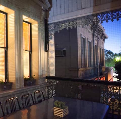 ✓ 15 max Entire Double Storey Townhouse in❤️of Port