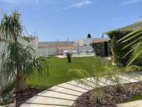 Top performing Airbnb: Dimora le Rose in Taviano