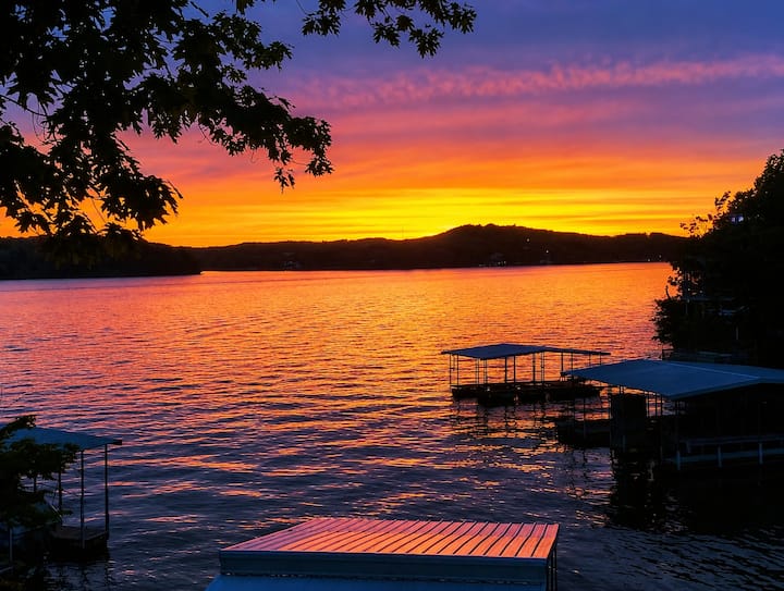 4br Lake Home | Main Channel Views & Dock - Sunrise Beach, MO