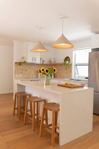 Coastal Home (heated pool+walk to village) gallery image 2