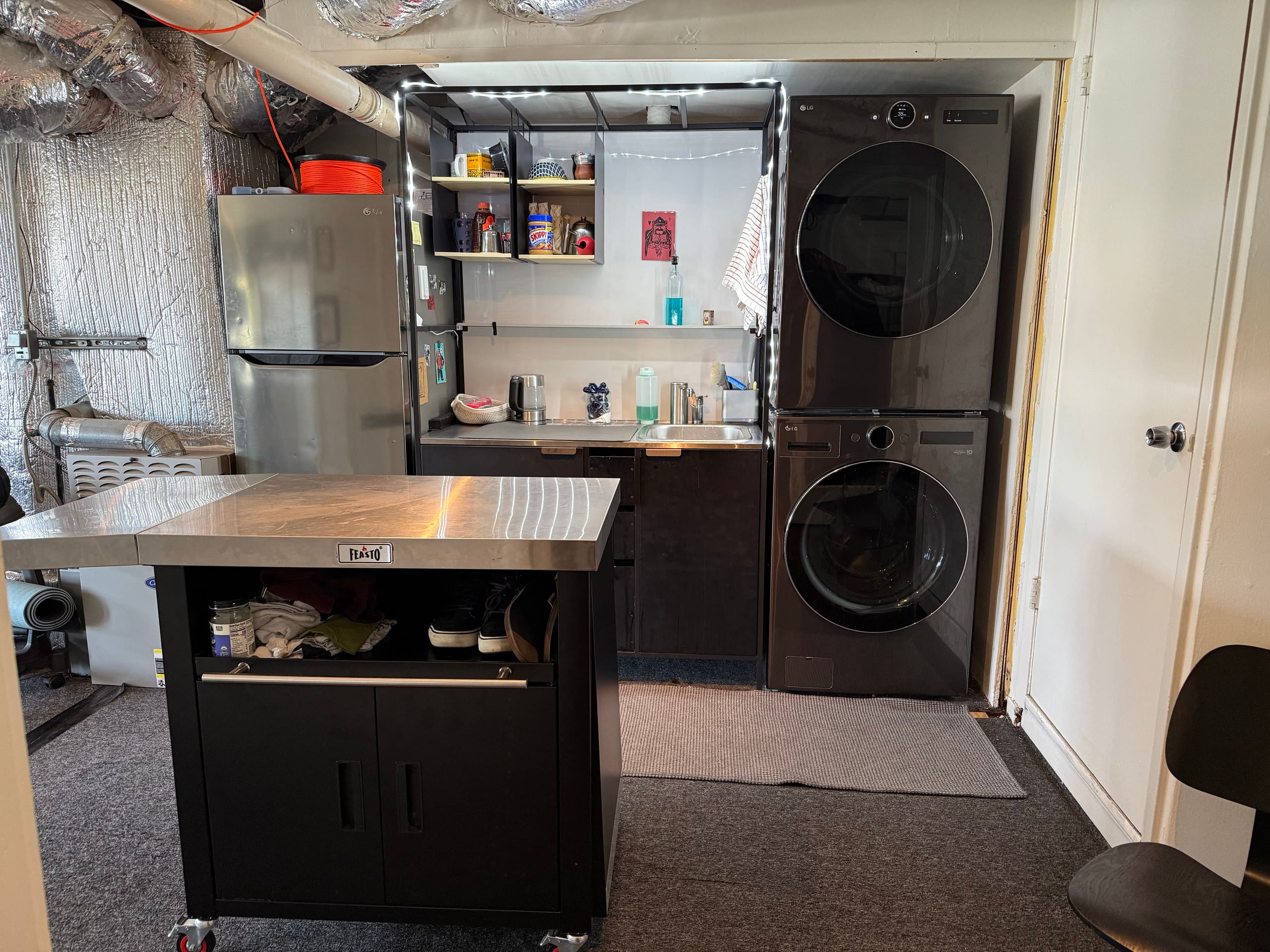 Home in San Francisco · ★4.93 · 3 bedrooms · 3 beds · 1.5 baths - Image 24