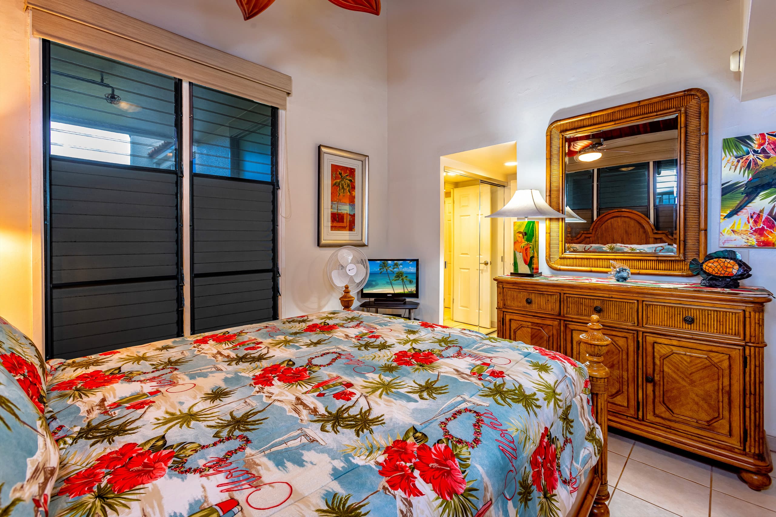 Condo in Lahaina · ★4.67 · 2 bedrooms · 3 beds · 2 baths - Image 19