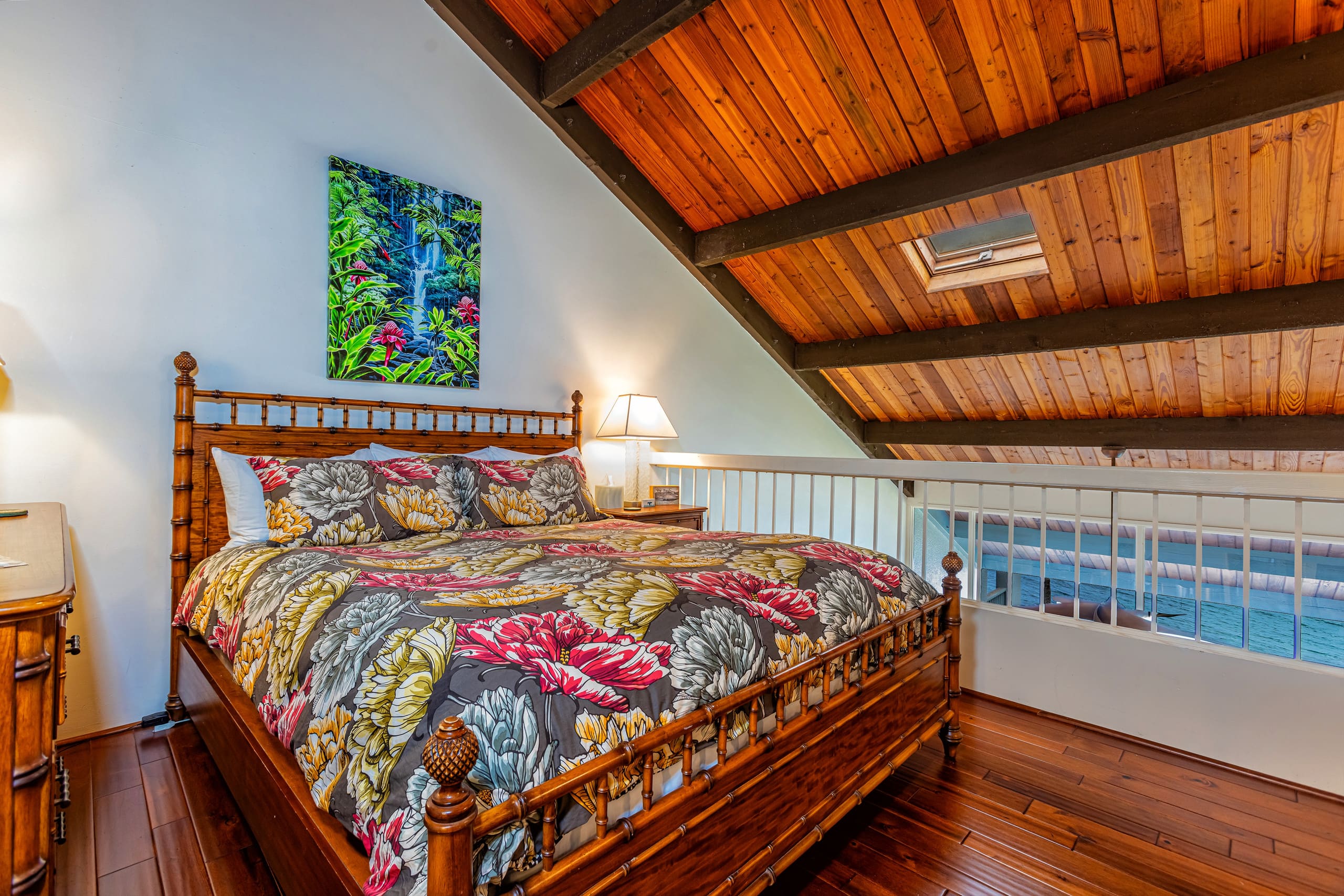 Condo in Lahaina · ★4.67 · 2 bedrooms · 3 beds · 2 baths - Image 4