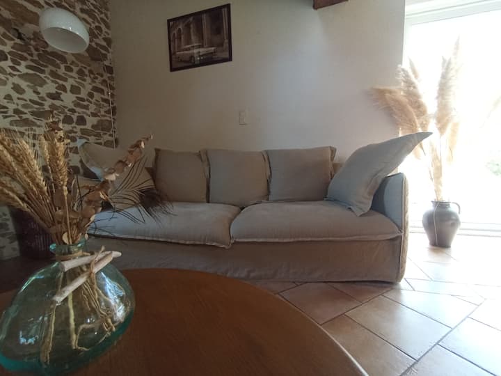 Le Refuge D'aglaé – Maison Au Calme Près D’un Lac - Legé