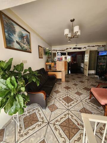 Pink Hibiscus Villa managed Airbnb listing 3