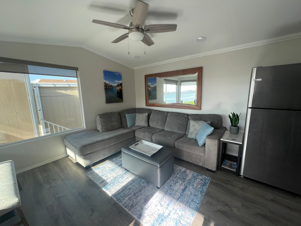 Popular Airbnb listing: Lake Front Home Just Steps From Semi-Private Beach in Lake Havasu / Kingman