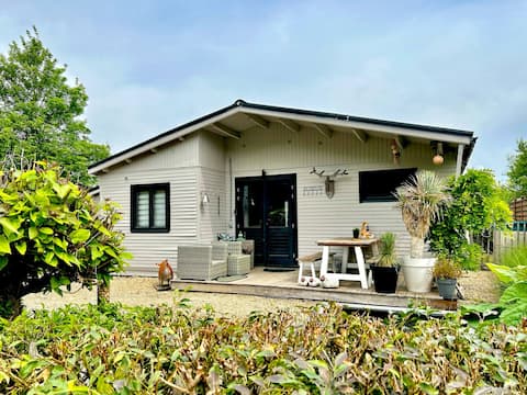 Our Woodhouse Resteigne