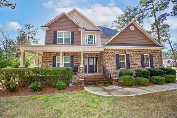 Ultimate Pinehurst Retreat! - 4br Tournament Base - Whispering Pines, NC