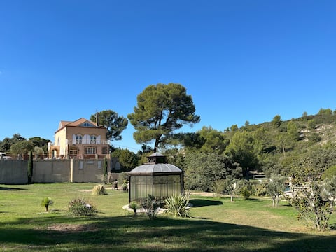 Secret Mansion between Aix and Marseille