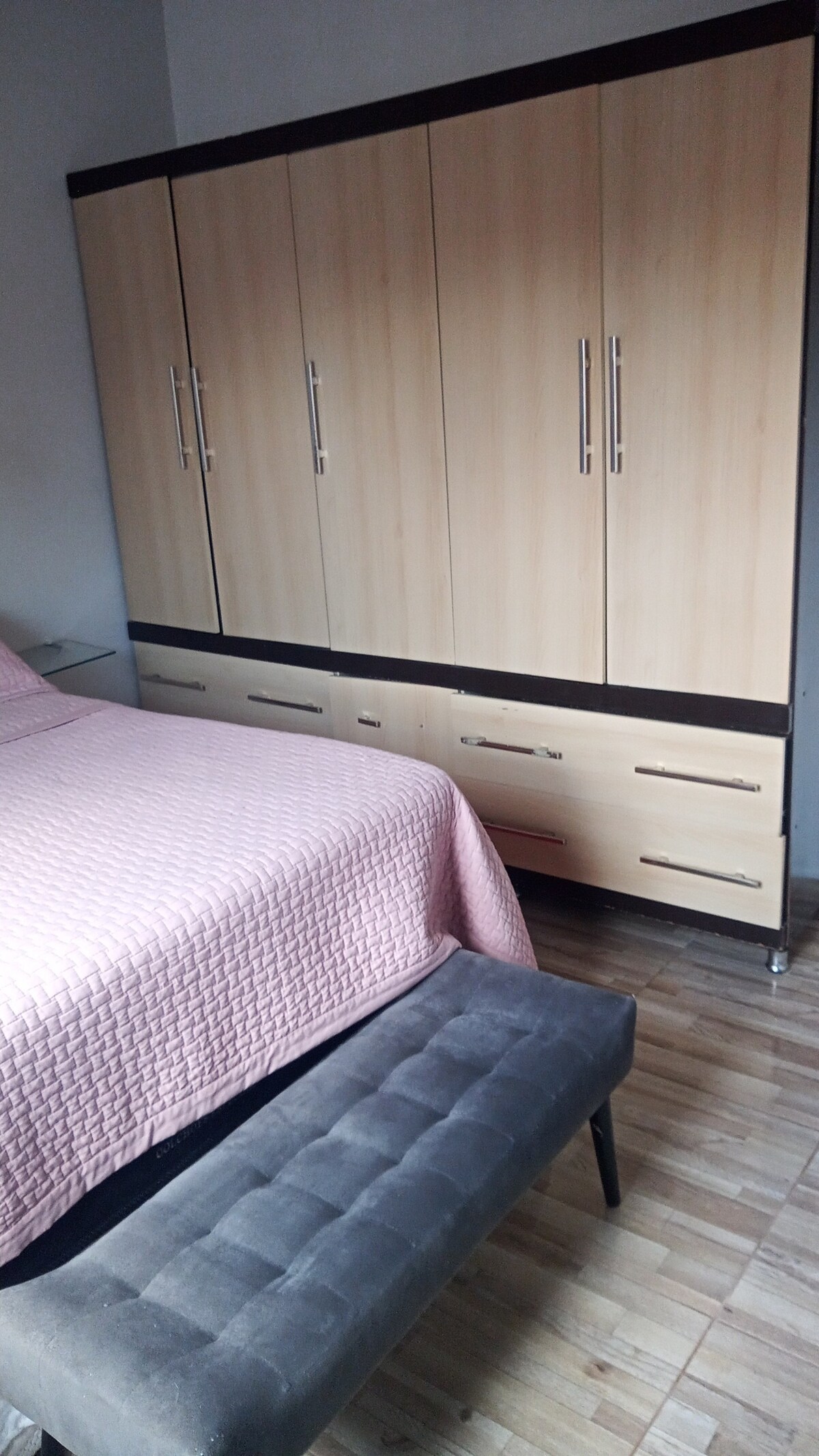 ห้องนอนใหญ่