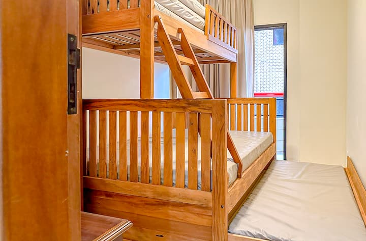 Internát s dvojitou trelicou + pomocnou posteľou 