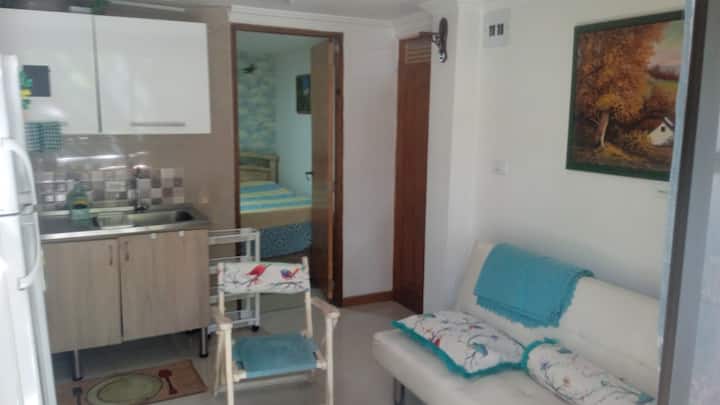 Apartaestudio Sector Laureles  302 - Medellín