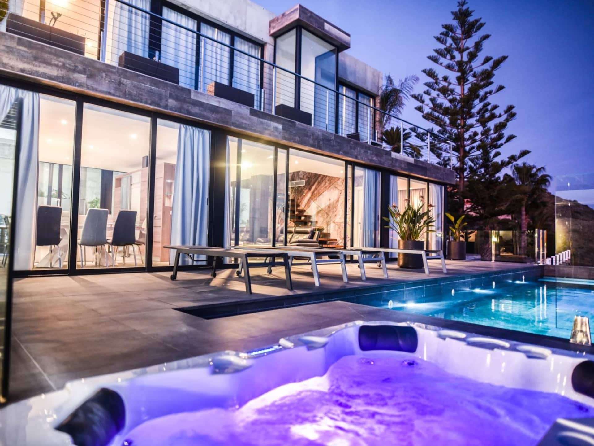 Magnificent 4 bedroom villa with stunning views — photo 5