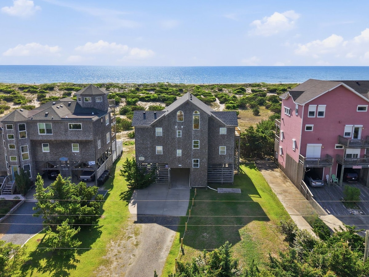To the Beach and Back - Oceanfront + Pet Friendly