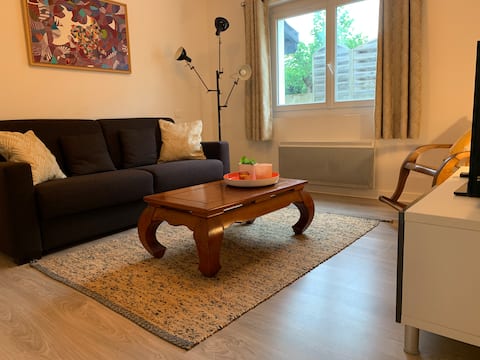 Propriété Airbnb réussie: Cozy apartment + private ext 10 min from the beaches à Anglet