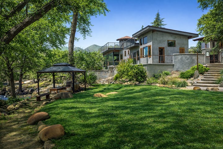 Riverfront Castle Retreat by Sequoia - Villas for Rent in Three