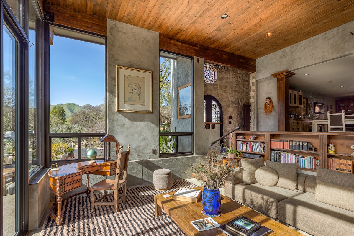 Riverfront Castle Retreat by Sequoia - Villas for Rent in Three