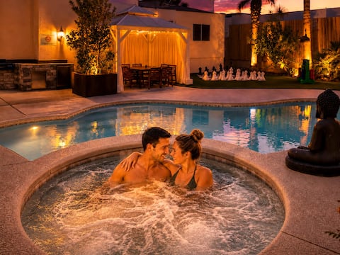 Vegas Luxury Haven|Pool, Spa & Sports|Near Strip
