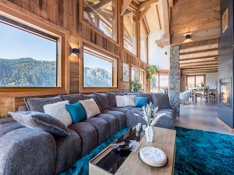 Successful Airbnb property: Chalet Le Whymper luxury 5* - Spa & panoramic view in Châtel