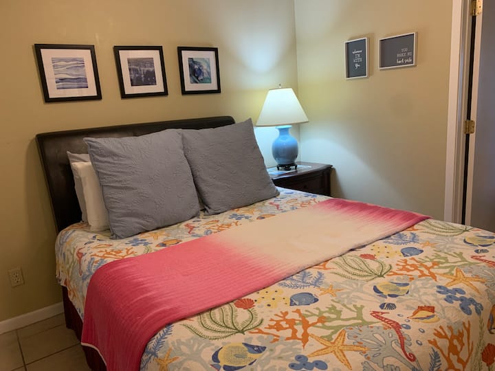 Cómoda cama tamaño queen #1