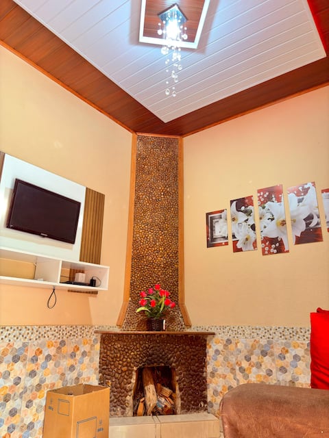 Popular Airbnb listing: Anneline's house! in Volta Redonda Barra Mansa