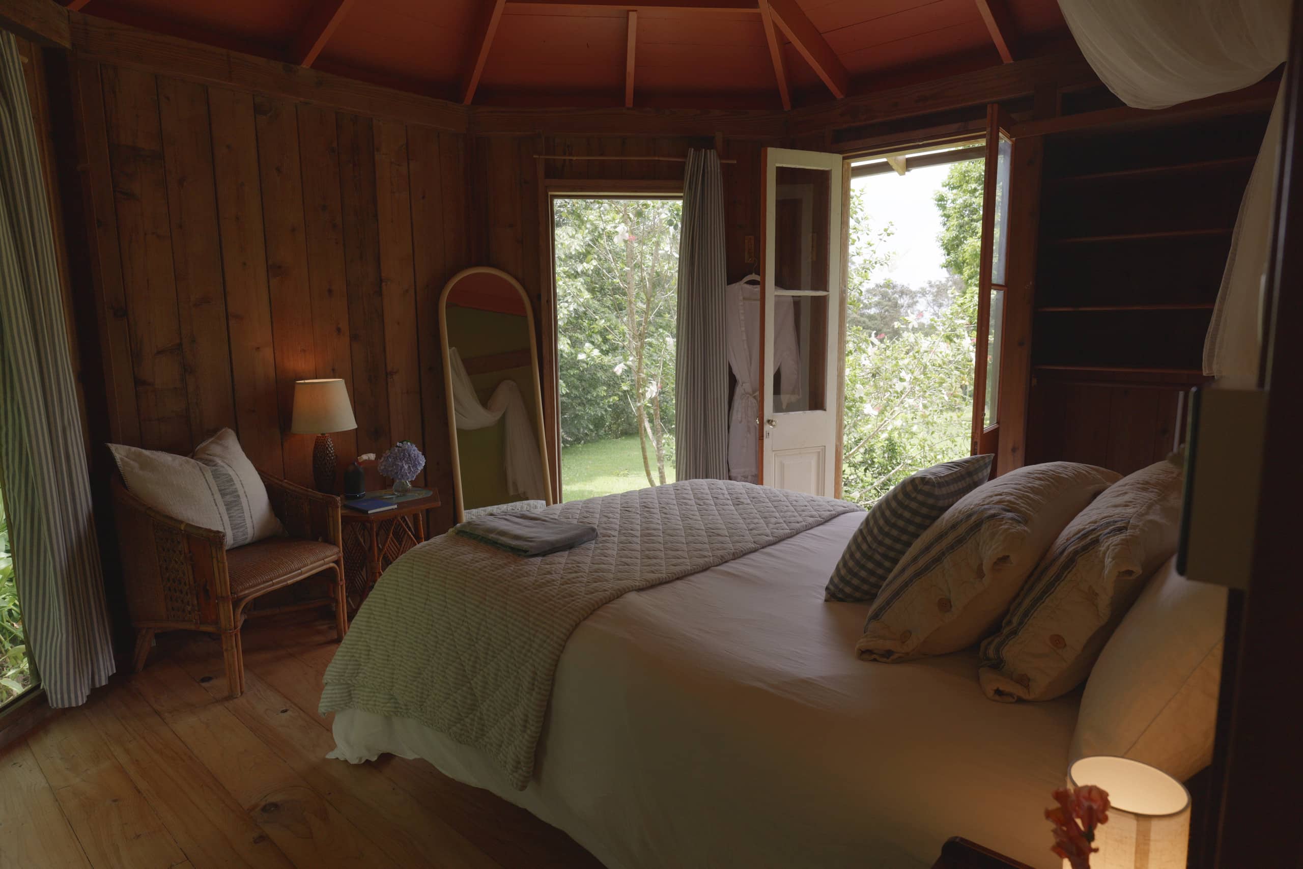 Heart Room @HamakuaSanctuary - Image 15
