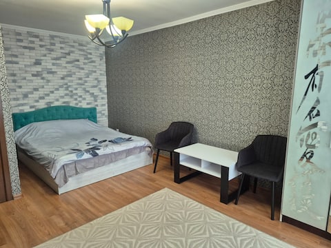 Cozy apartment! Close to downtown!
