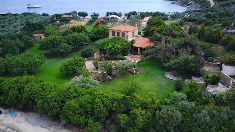 The Seacret Private Villa | Beachfront Paradise
