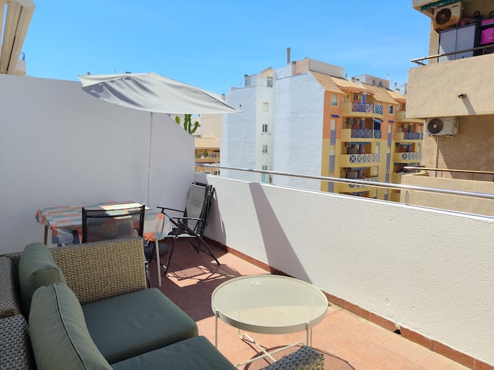 Terraza Grande Y Soleada, Wifi, Cerca Playa. - Torrevieja
