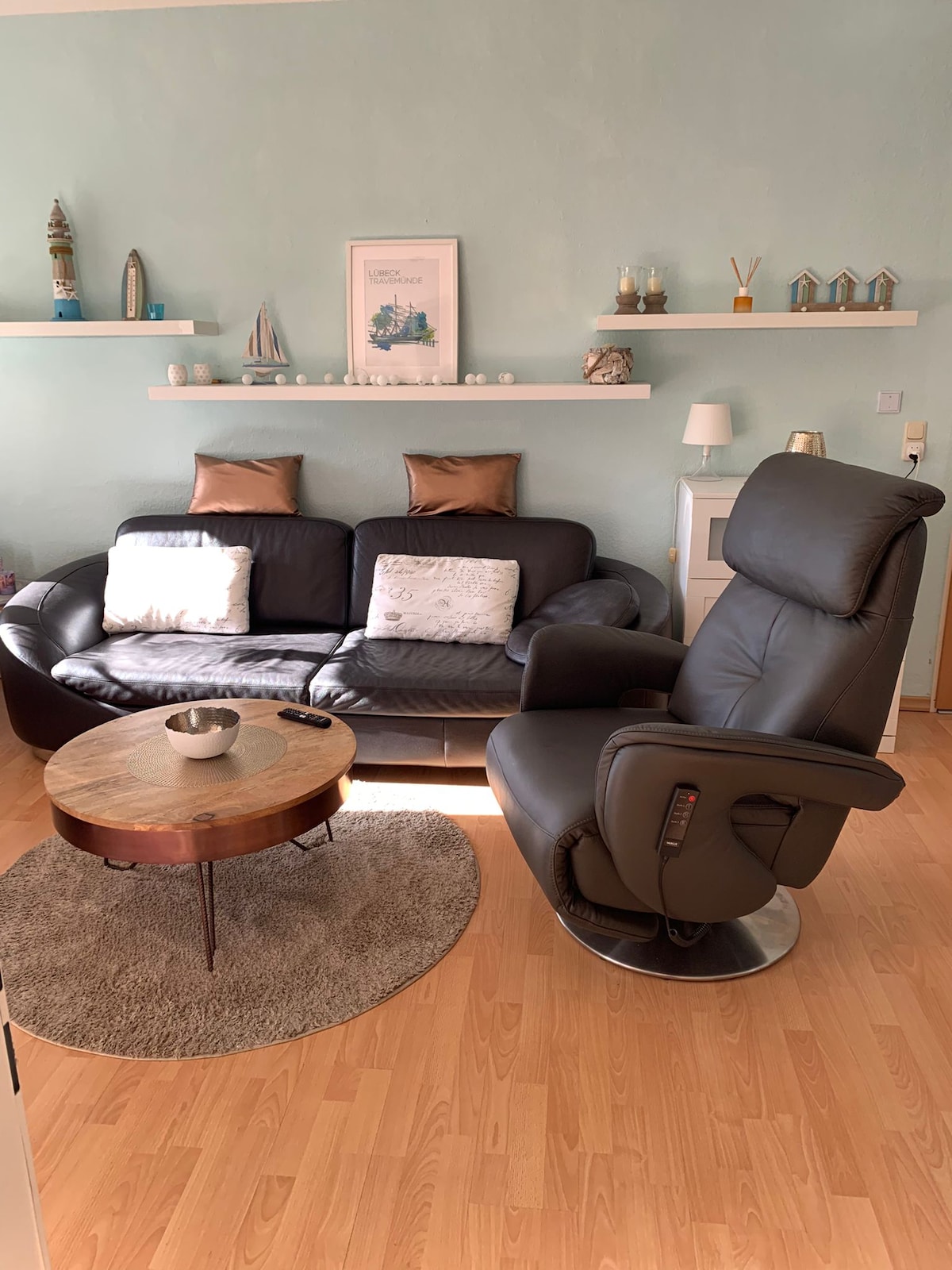 Top Airbnb: Travemünde Priwall, 2 rooms, komfortable, Terrace in Lübeck