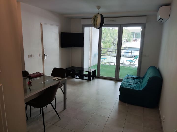 غرفة المعيشة