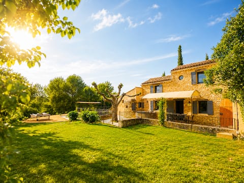 Exceptional Provencal Mas Private heated pool