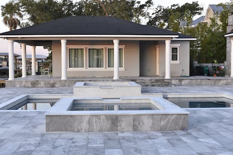 Top performing Airbnb: Il Rifugio waterfront retreat on the ICW by Mayo! in Jacksonville