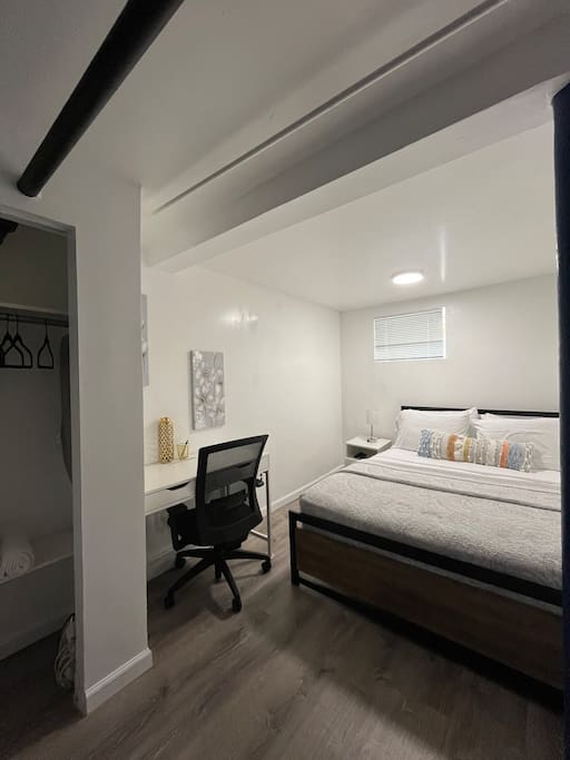 Airbnb Marvelous Modern apartment at perfect location