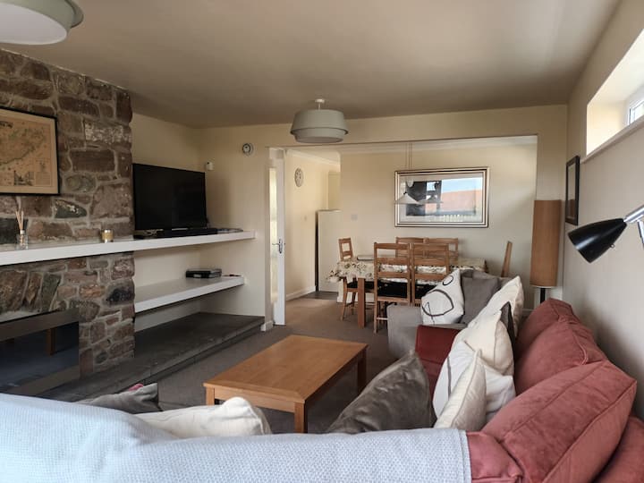 4 Braye View Meadows, Alderney, Self Catering Home - Guernsey