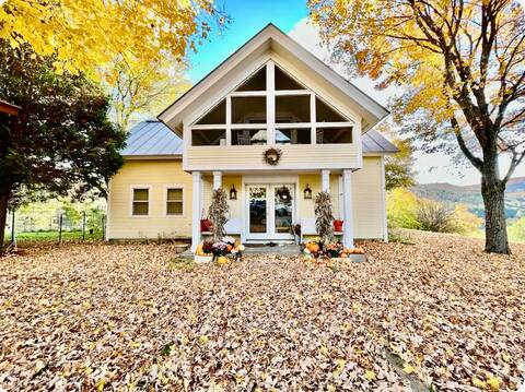 Vermont Farm Animal Sanctuary 6 bdrm farmhouse Inn