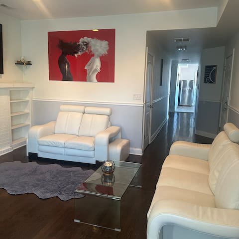 Cheltenham Combo 8BR