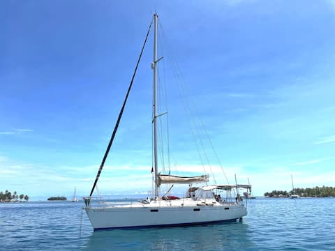 Eco Sailing in Paradise Private - All inclusive