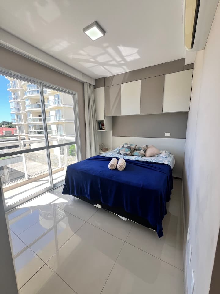 Suite with Queen Bed
