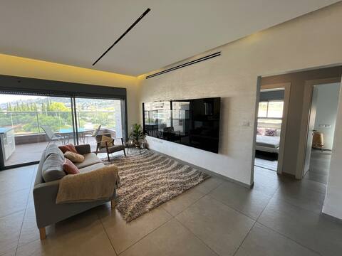 Deluxe 5BR Airbnb including bunker. Neot Peres